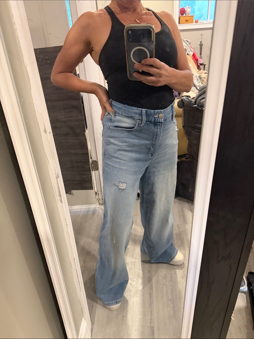 Good American Good Skate Wide-Leg Light Blue Jeans size 27